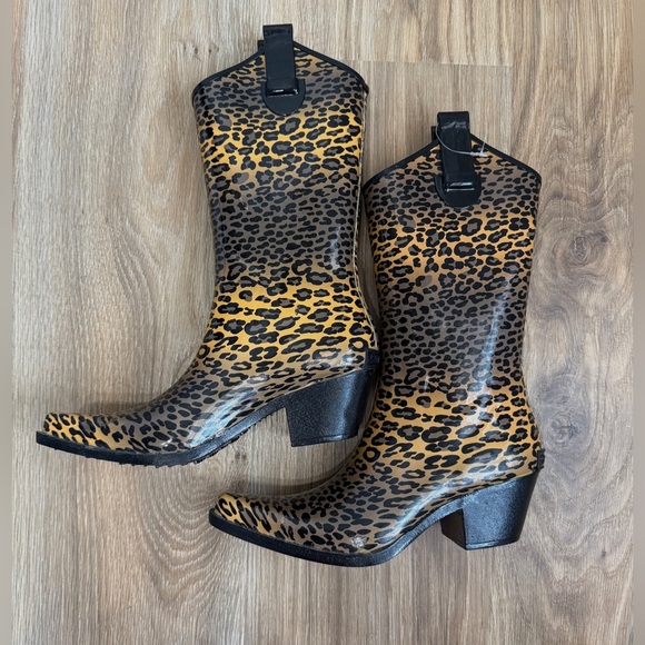 Corkys Shoes - Corky's Cowgirl Cheetah Print Rainboot Shoe Style "Rodeo" Womens Sz 6 NWOB